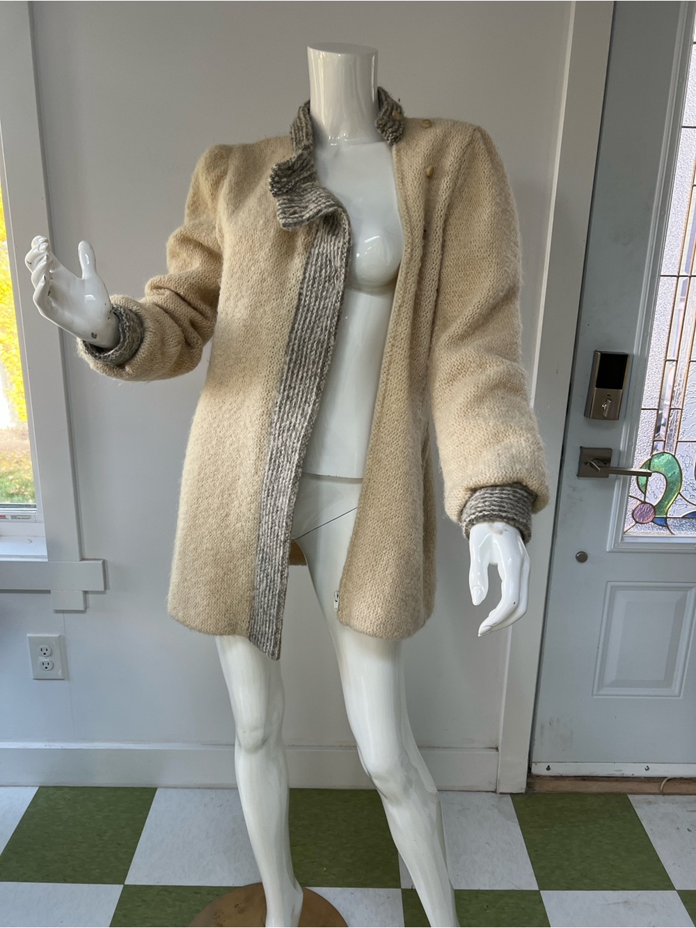 Pure Virgin Wool Tundra Jacket Made in Canada ,Vintage Ivory Jacket with Gray - Picture 4 of 13